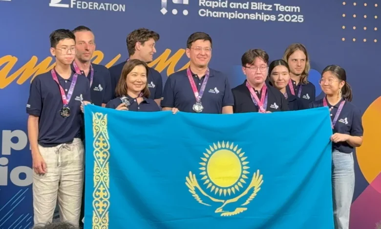 Спорт Министрі | Қазақстандық шахматшылар рапид және блиц бойынша әлем чемпионатында күміс жүлдеге ие болды