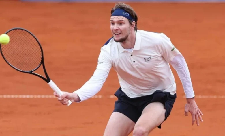 Спорт Министрі | US Open: Александр Бублик турнирдің төртінші айналымында әлемнің 1-ракеткасымен кездеседі Спорт Министрі | US Open: Александр Бублик турнирдің төртінші айналымында әлемнің 1-ракеткасымен кездеседі