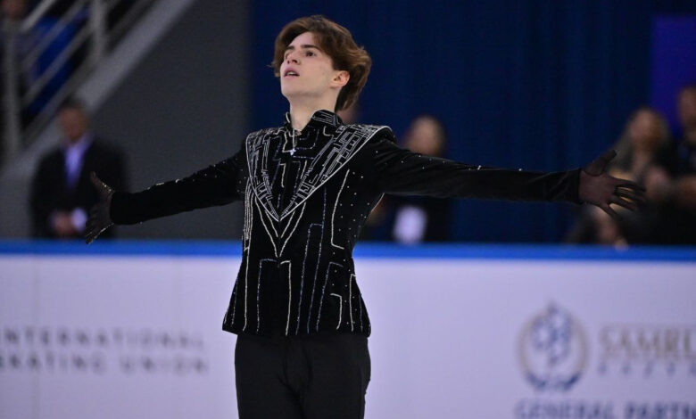 Спорт Министрі | Мәнерлеп сырғанаушы Михаил Шайдоров Қытайдағы Гран-при кезеңінде үшінші орын алды Спорт Министрі | Мәнерлеп сырғанаушы Михаил Шайдоров Қытайдағы Гран-при кезеңінде үшінші орын алды